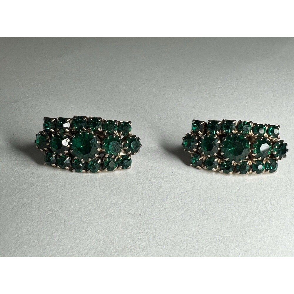 Vintage Emerald Green Rhinestone Cluster Clip On Earrings 1.4” Statement